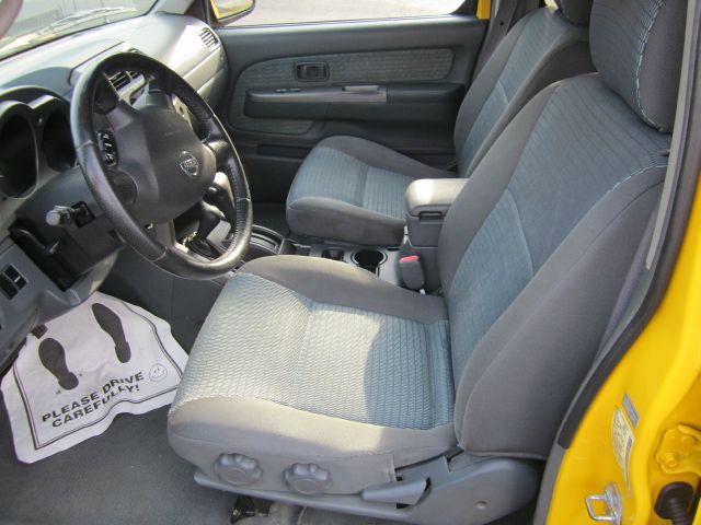 2003 Nissan Xterra AWD W/leatherroof (7pass)