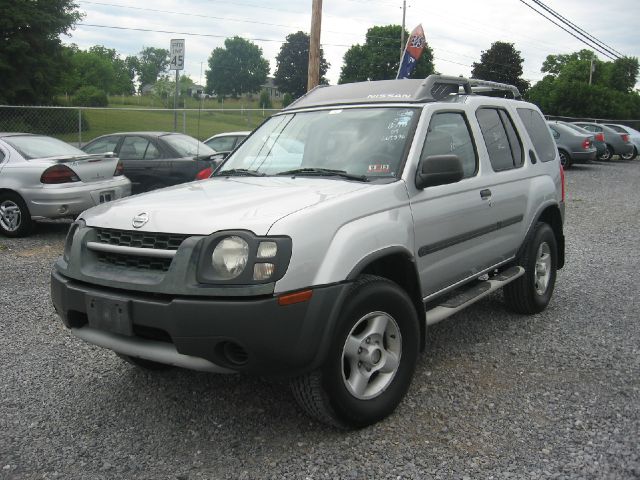 2004 Nissan Xterra AWD W/leatherroof (7pass)