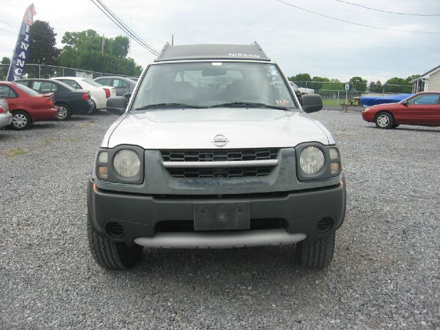 2004 Nissan Xterra AWD W/leatherroof (7pass)