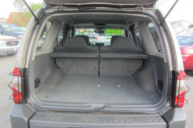 2004 Nissan Xterra EX-L W/ DVD System