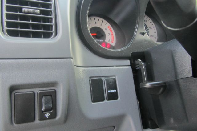 2004 Nissan Xterra EX-L W/ DVD System