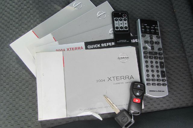 2004 Nissan Xterra EX-L W/ DVD System