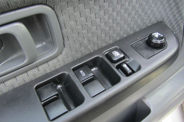 2004 Nissan Xterra EX-L W/ DVD System