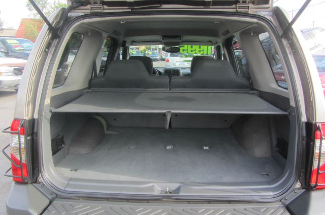 2004 Nissan Xterra EX-L W/ DVD System