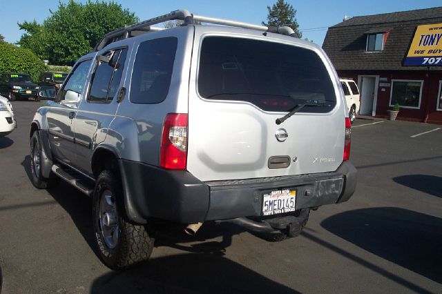 2004 Nissan Xterra LE AWD SUV