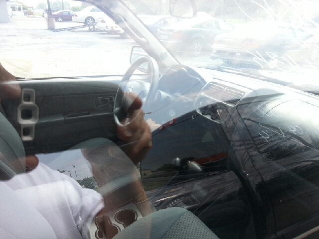 2004 Nissan Xterra EX-L W/ DVD System