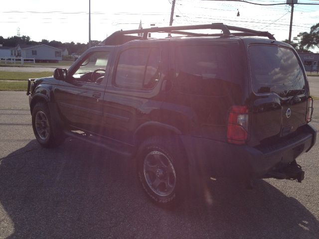 2004 Nissan Xterra 143.5 LTZ