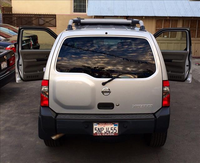 2004 Nissan Xterra LX V-6