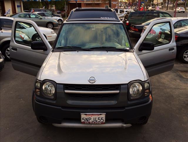 2004 Nissan Xterra LX V-6