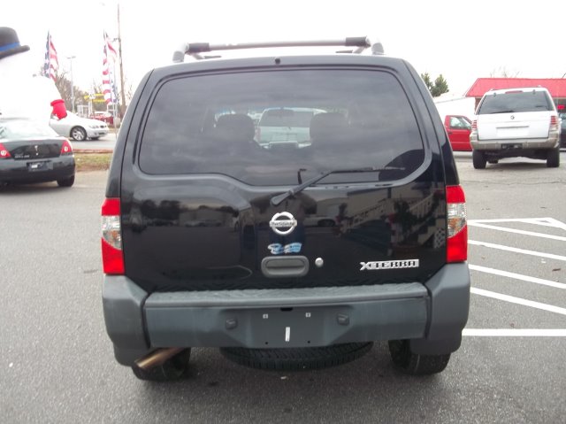 2004 Nissan Xterra EX-L W/ DVD System