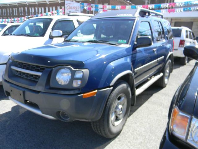 2004 Nissan Xterra AWD W/leatherroof (7pass)