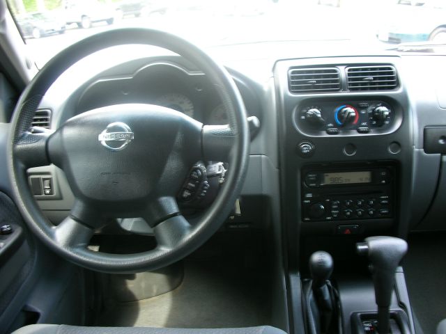 2004 Nissan Xterra EX-L W/ DVD System