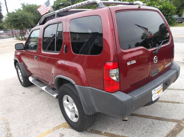 2004 Nissan Xterra LX V-6