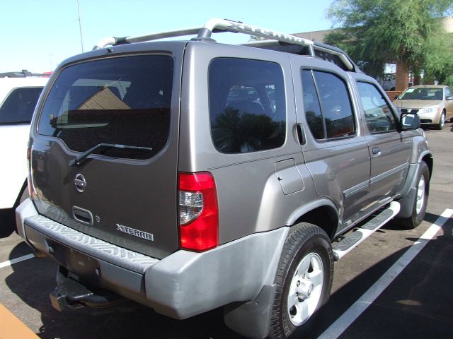 2004 Nissan Xterra LX V-6