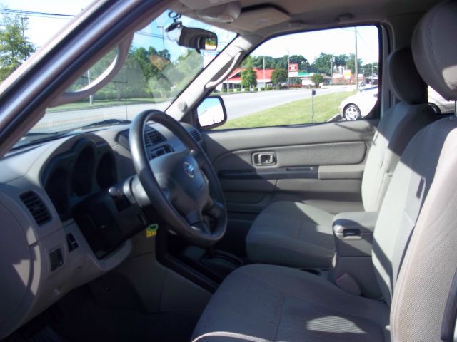 2004 Nissan Xterra LX V-6