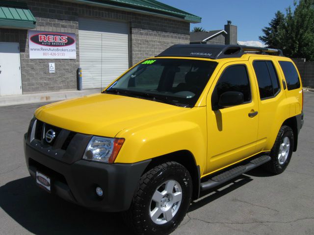 2005 Nissan Xterra EX-L W/ DVD System