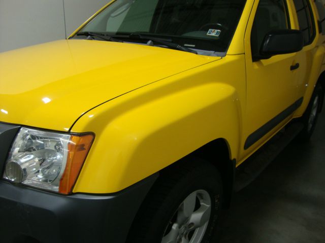 2005 Nissan Xterra EX-L W/ DVD System