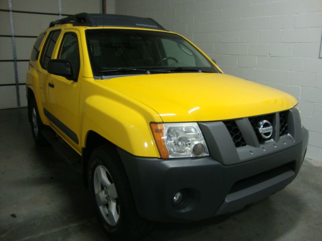 2005 Nissan Xterra EX-L W/ DVD System