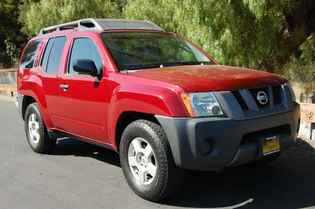 2005 Nissan Xterra Navigation AWD Sedan