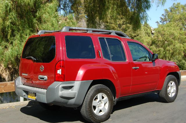 2005 Nissan Xterra Navigation AWD Sedan