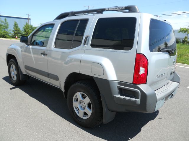 2005 Nissan Xterra EX-L W/ DVD System