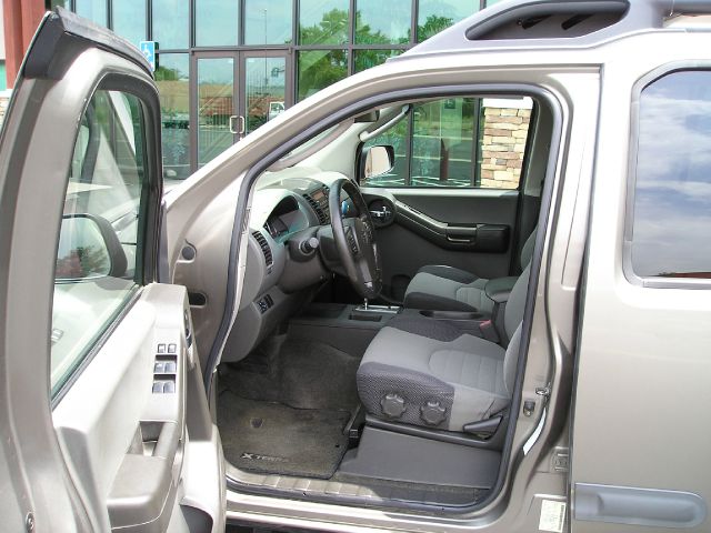 2005 Nissan Xterra EX-L W/ DVD System