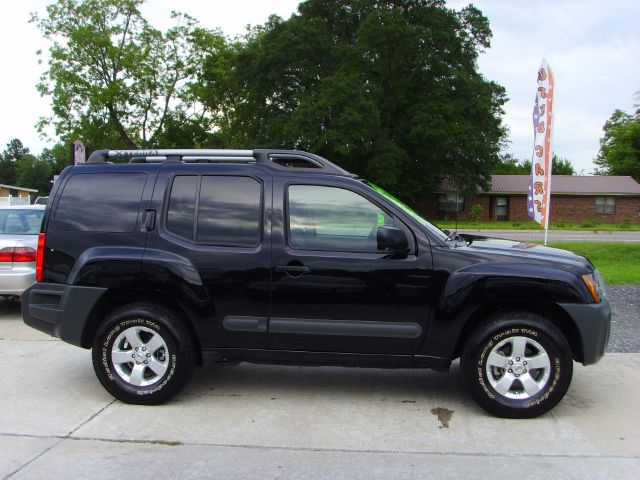 2011 Nissan Xterra Touring / AWD