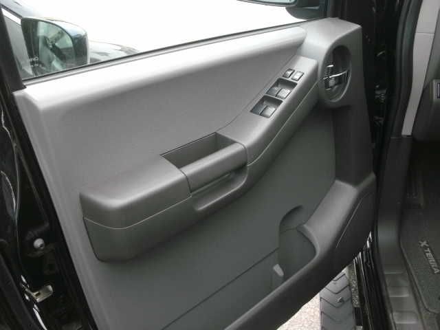 2011 Nissan Xterra Reg Cab 111.2 WB SL Z85 Truck