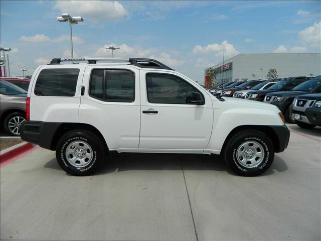 2013 Nissan Xterra 2WD 15