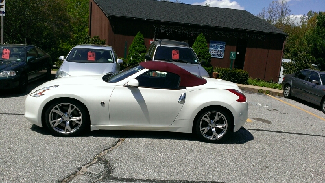 2010 Nissan Z XLT Lariat Leather, Quad Cab