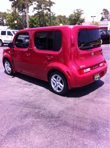 2009 Nissan cube Limited Access Cab 4WD