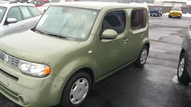 2009 Nissan cube Limited Access Cab 4WD