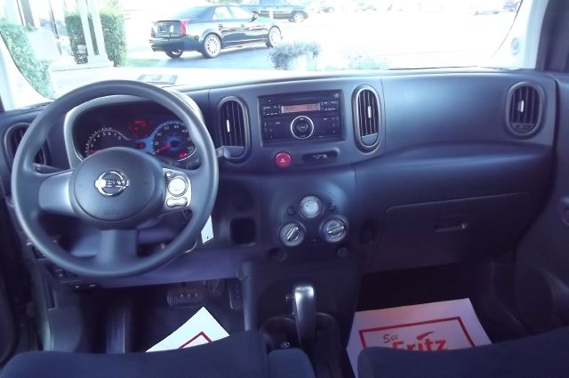 2009 Nissan cube E43