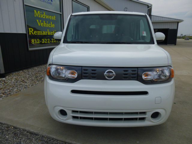 2009 Nissan cube Unknown