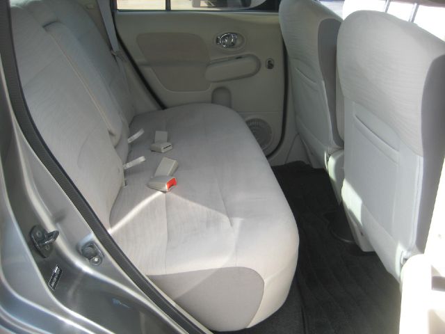 2009 Nissan cube E43