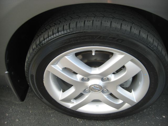 2009 Nissan cube E43