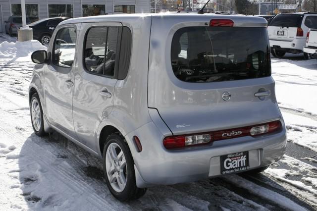 2009 Nissan cube LS S