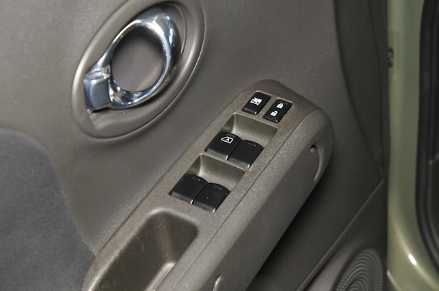 2009 Nissan cube Limited Access Cab 4WD