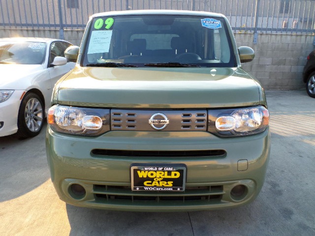 2009 Nissan cube 2dr Roadster 3.0L