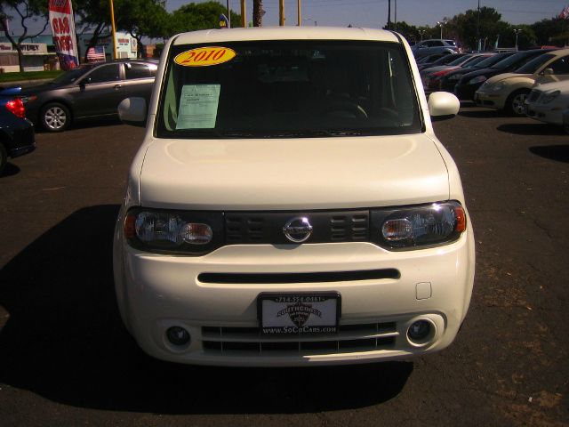 2010 Nissan cube Limited Access Cab 4WD