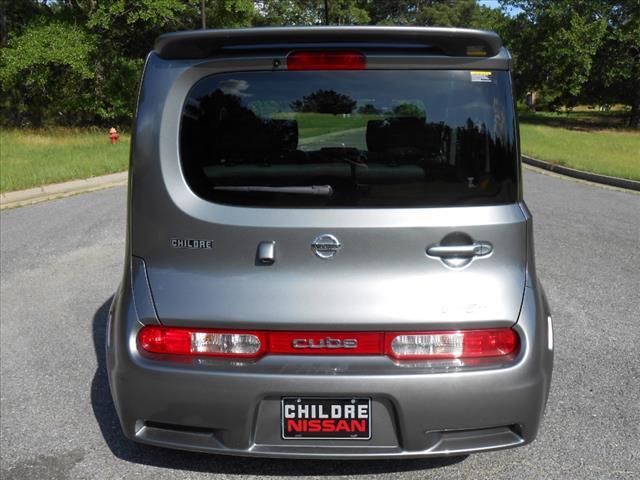 2010 Nissan cube 2dr Roadster 3.0L