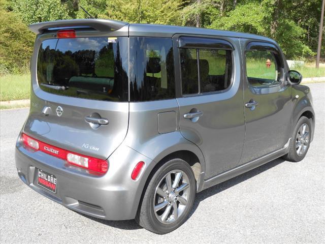 2010 Nissan cube 2dr Roadster 3.0L