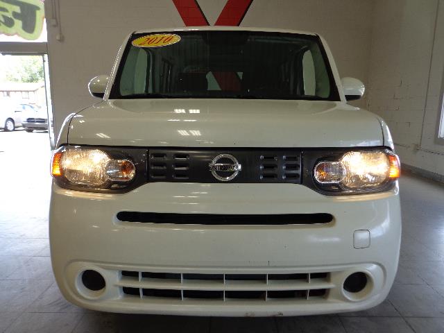 2010 Nissan cube Unknown