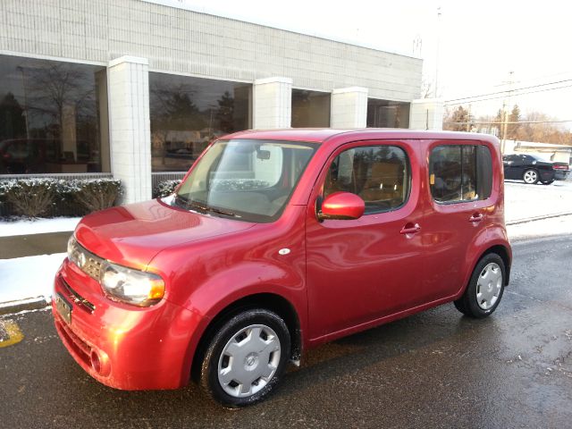 2010 Nissan cube E43