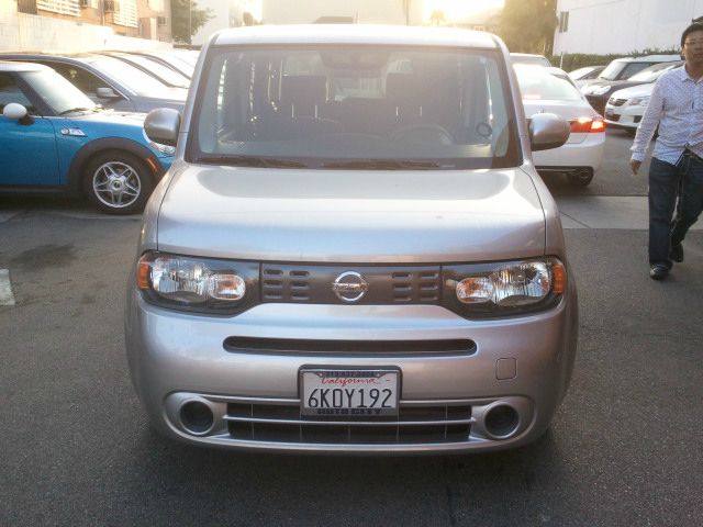 2010 Nissan cube E43