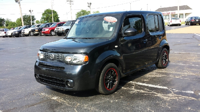 2010 Nissan cube 4dr 1500 SLT SUV