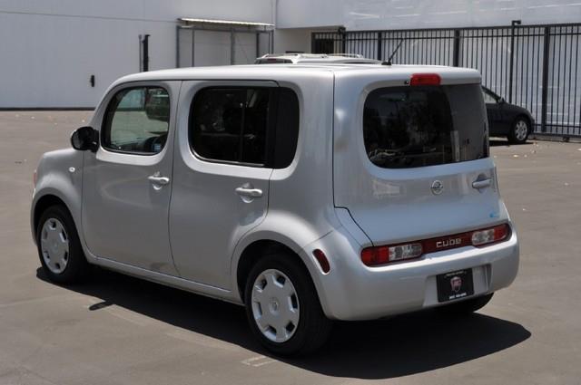 2013 Nissan cube XR