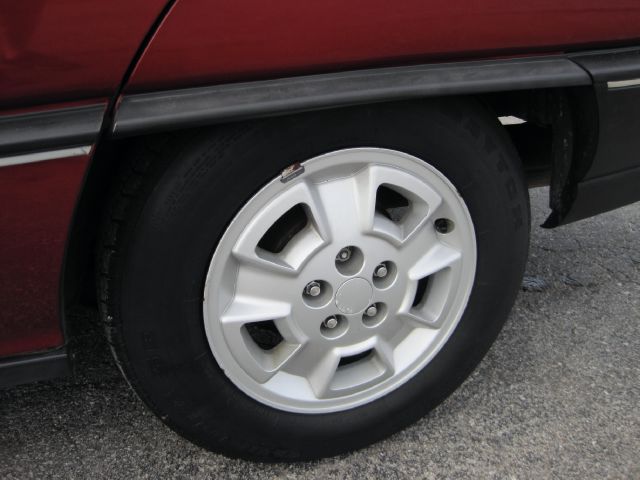 1992 Oldsmobile Achieva 15