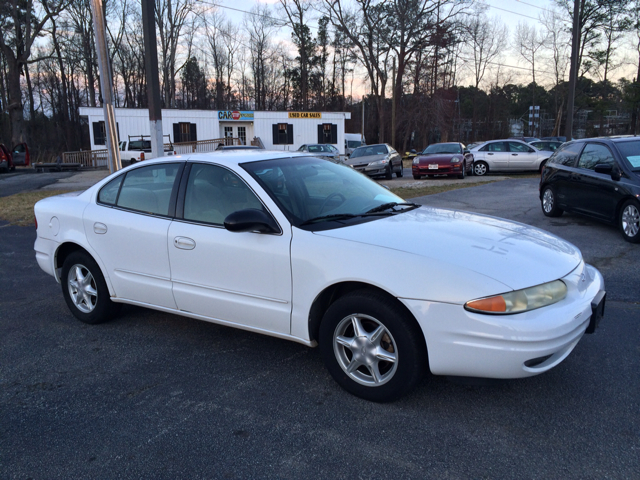 1999 Oldsmobile Alero Premier Nav AWD