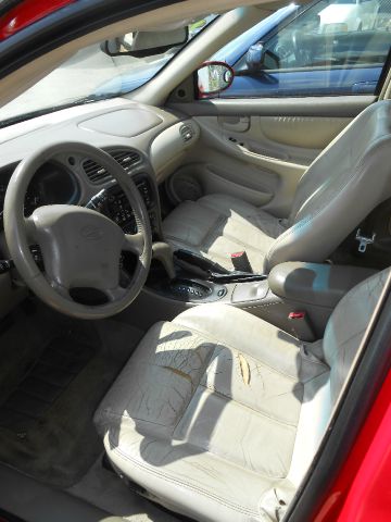 1999 Oldsmobile Alero 4dr Sdn I4 CVT 2.5 S Sedan